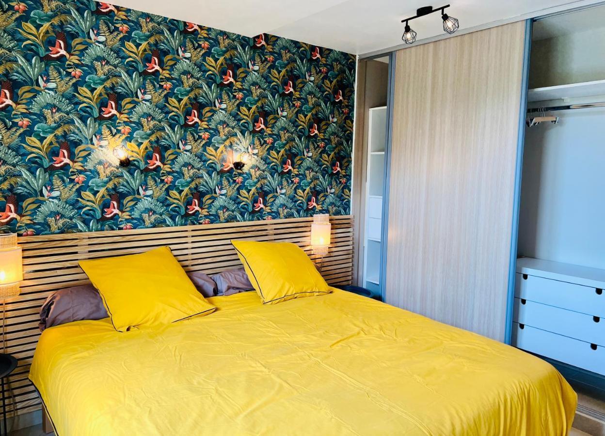 Cosy Letchis Apartment Saint Pierre Luaran gambar