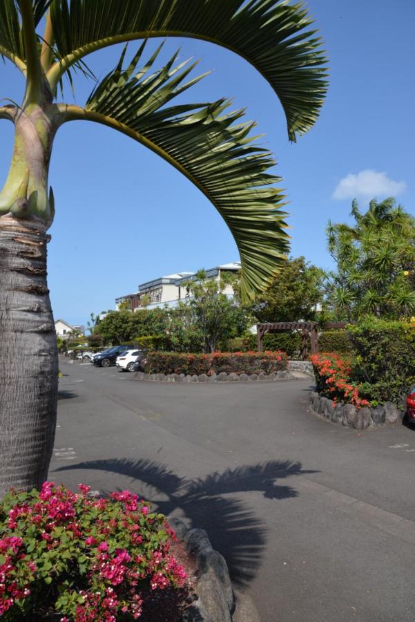 Cosy Letchis Apartment Saint Pierre Luaran gambar