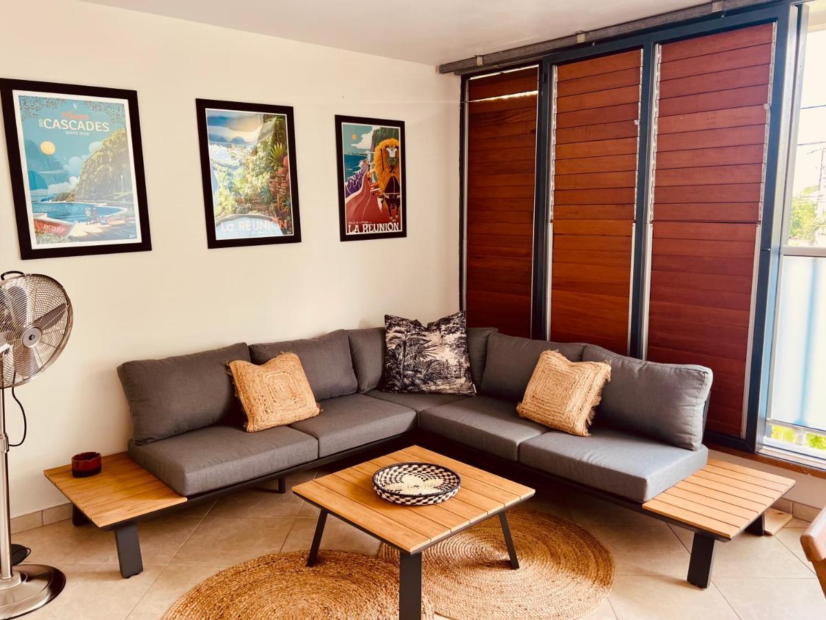 Cosy Letchis Apartment Saint Pierre Luaran gambar